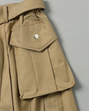 Side pleated half pants