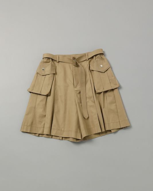 Side pleated half pants